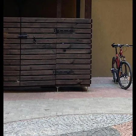 Daire Modern Near Theater! *